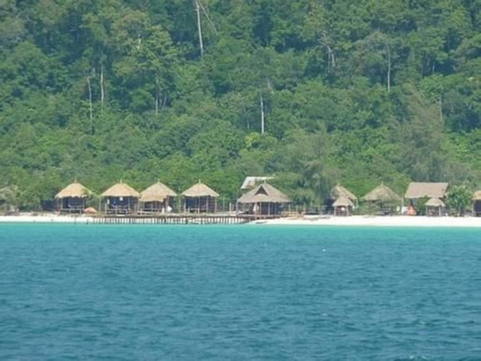 SOK SAN NEW BEACH BUNGALOW, Botum Sakor