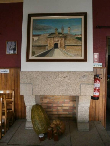 Public Area 3, A Muralha, Almeida
