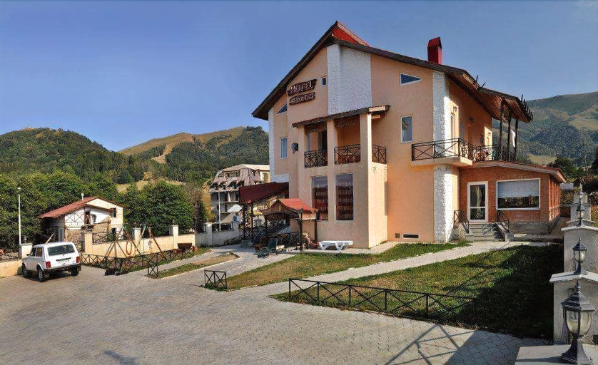 Hotel Kedari Bakuriani, Borjomi