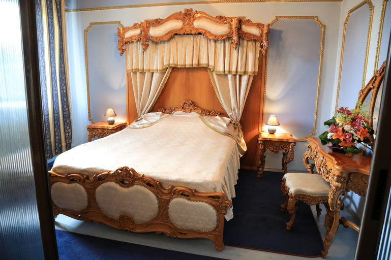 Hotel KRETA, Galati