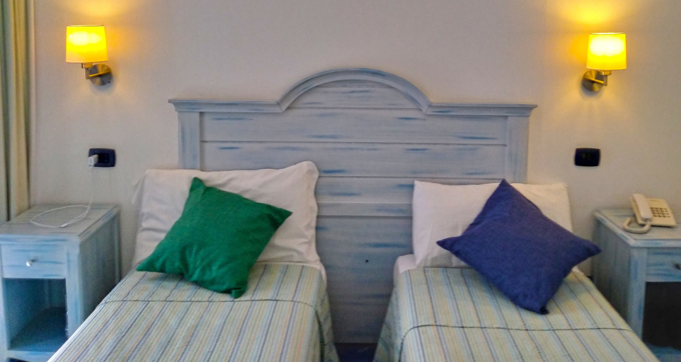 Bedroom 4, Blue Moon Hotel, Trapani