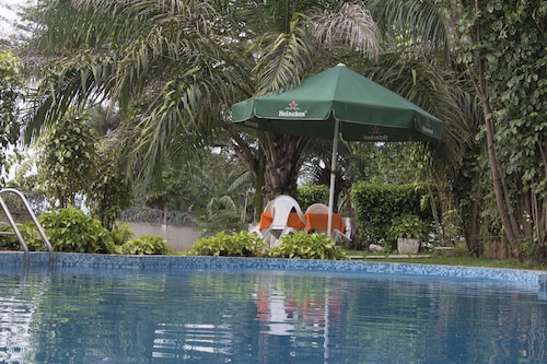 Kiriri Residence Hôtel, Roherero