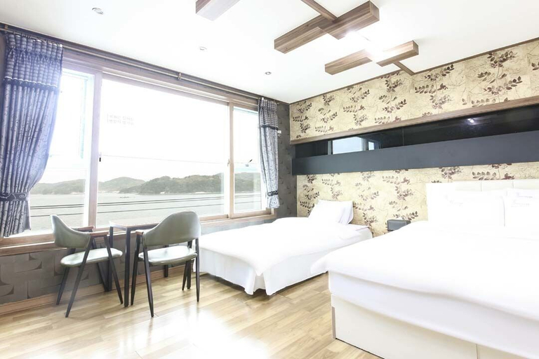 Others 5, Bada Naeum Motel, Tongyeong