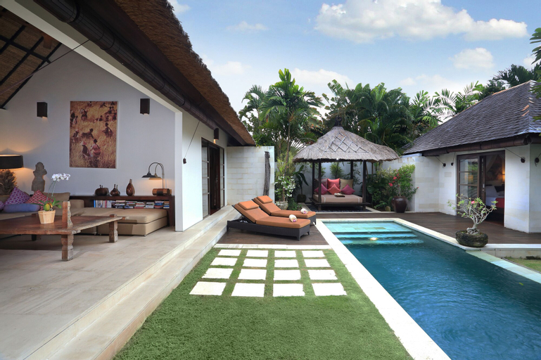Swimming Pool 15