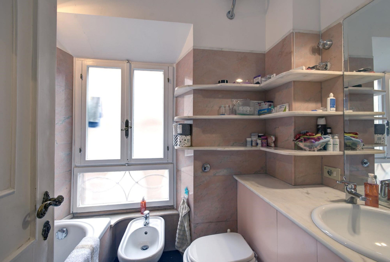 Bathroom 4, ROMAC - Condotti with terrace, Rome