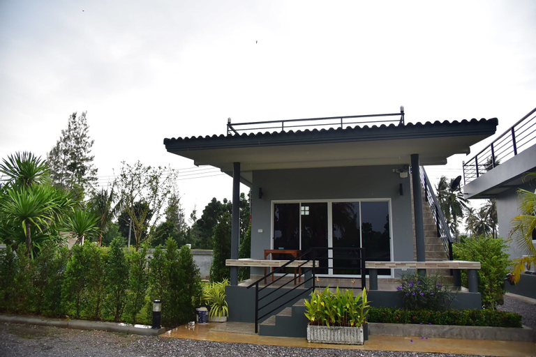 SP View Resort, K. Sam Roi Yot