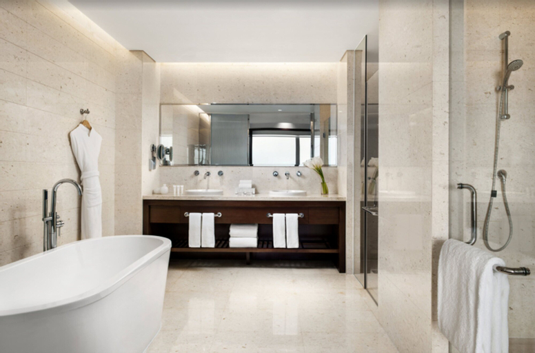 Bathroom 11
