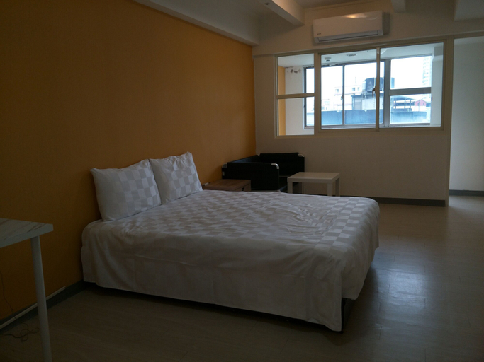 Bedroom 16