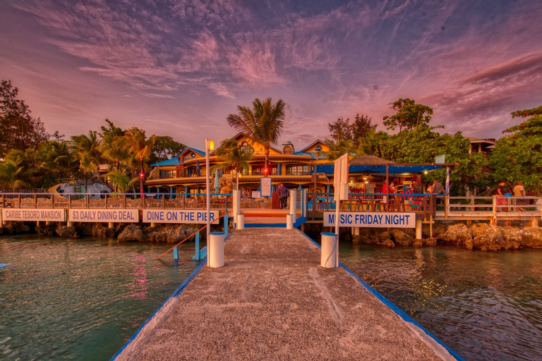 Caribe Tesoro, Roatán