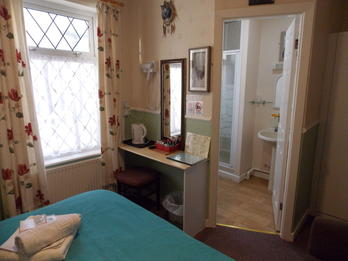 Bedroom 3, Topaz Blackpool, Blackpool