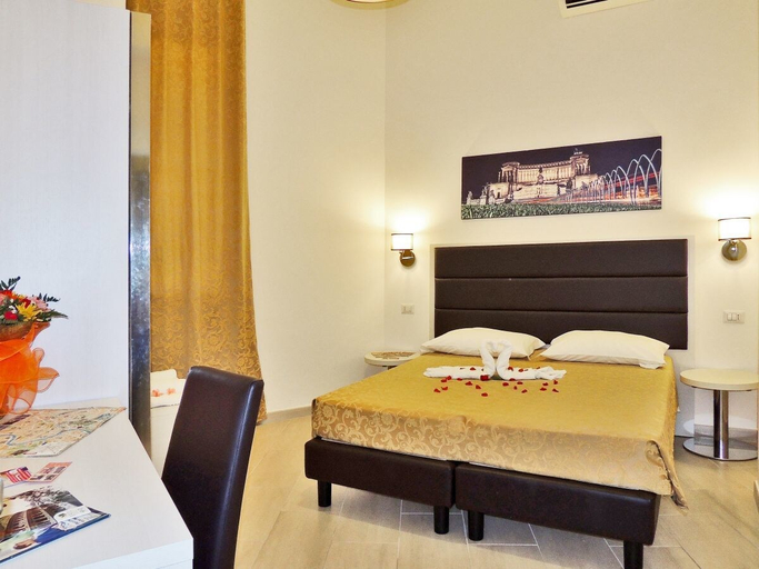 Bedroom 2, Albergo Enrica, Rome