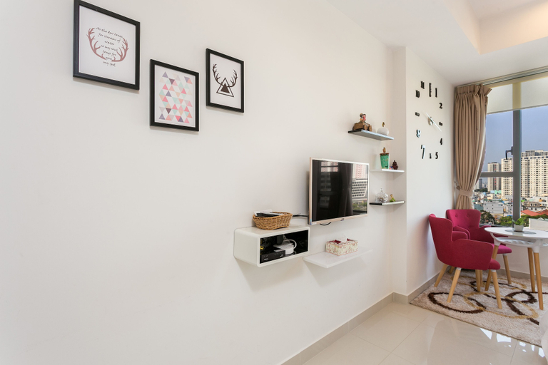 Public Area 2, Yumi House, District 4