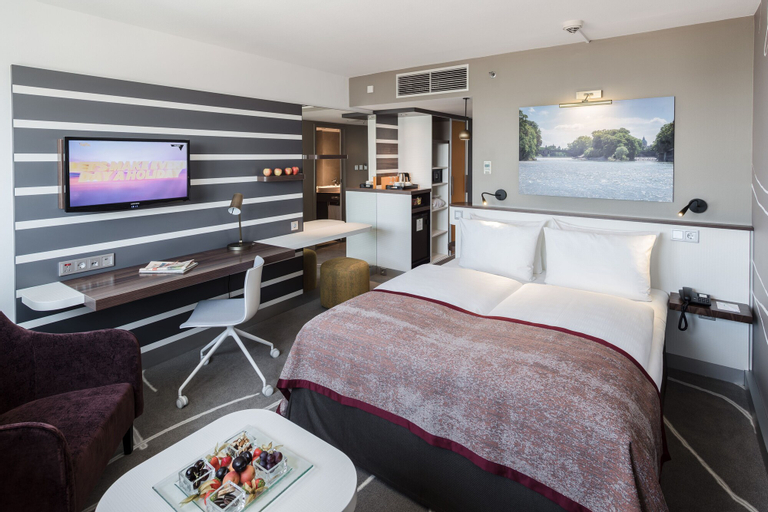 Bedroom 15