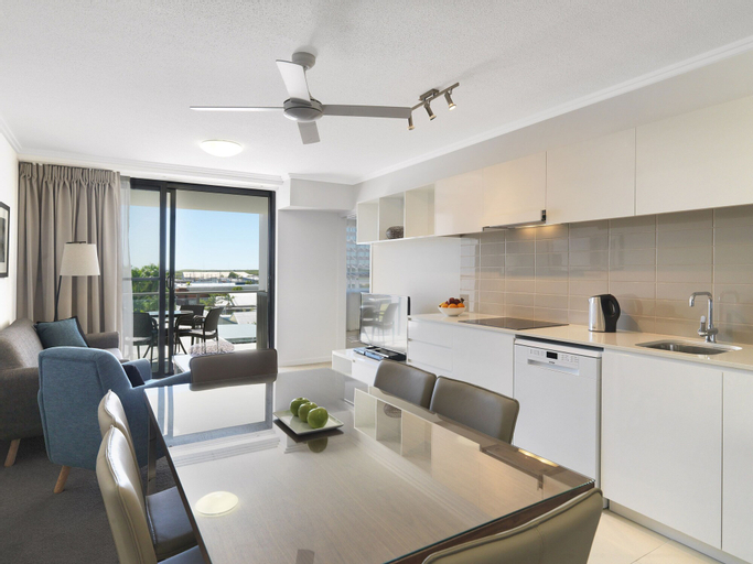 Dining Room 21