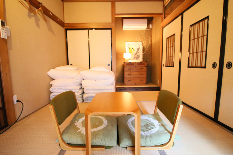 Bedroom 3, Hostel Fish In A River, Takayama