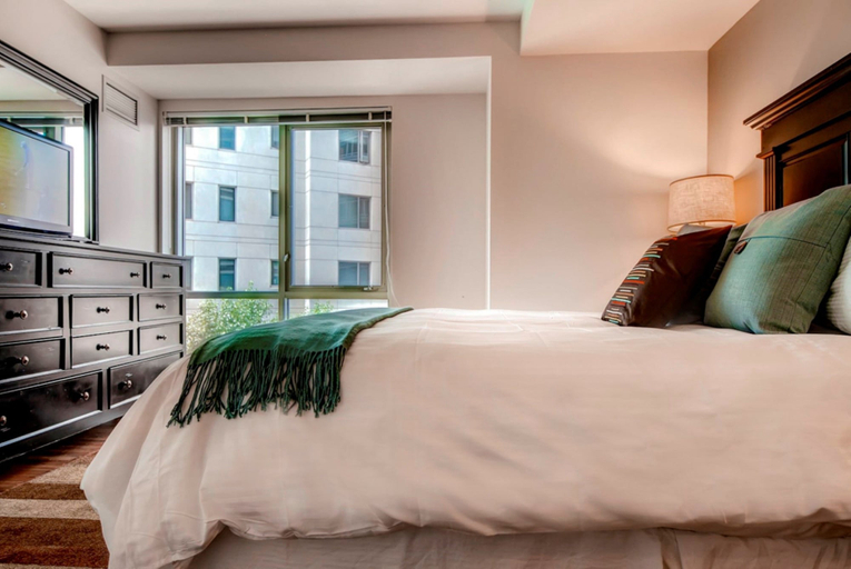 Bedroom 3, Global Luxury Suites Fenway, Boston