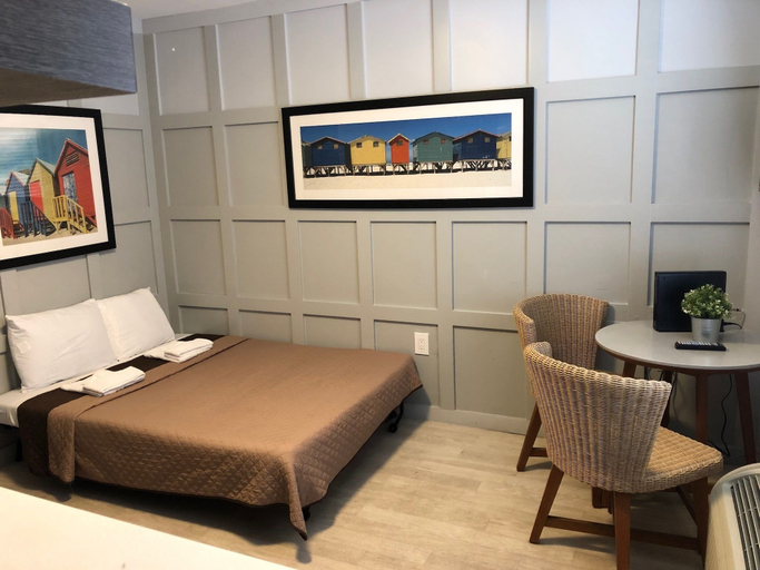 Public Area 3, Harding Miami Beach Apartments, Miami-Dade