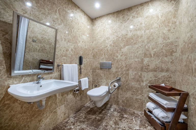 Clarion Hotel Istanbul Mahmutbey, Bağcılar