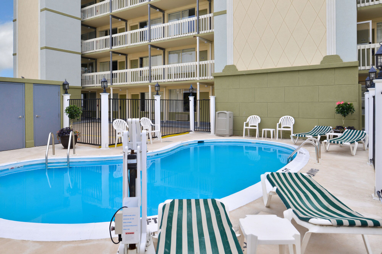 SureStay Hotel by Best Western Virginia Beach Royal Clipper, Virginia Beach