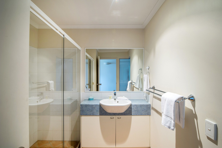Bathroom 4, Horizons At Peregian, Maroochy - Coastal North