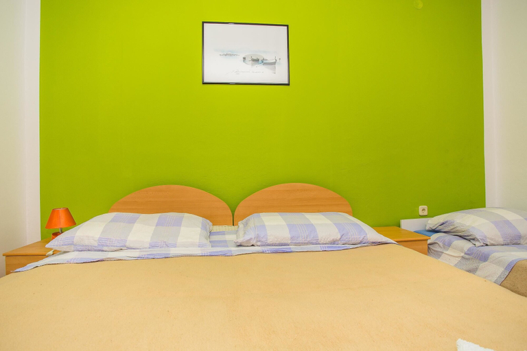 Bedroom 3, Fortuna Apartments - Shared Pool, Omiš
