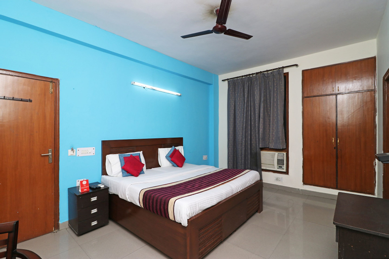 OYO 10662 Hotel Akash Palace, Gautam Buddha Nagar