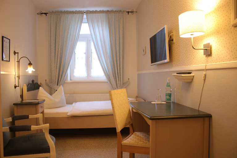 Bedroom 4, Hotel & Restaurant zur Post, Harz