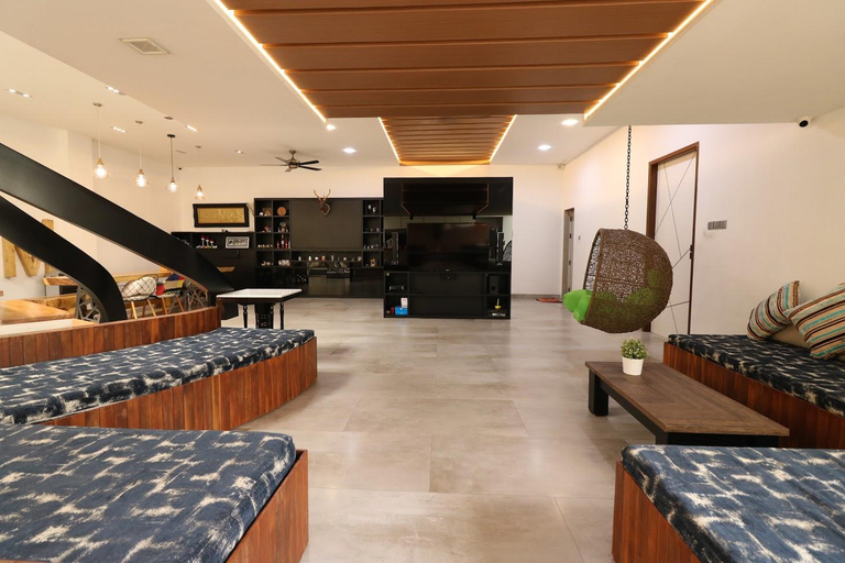Public Area 4, MM Capsule Hostel, Medan