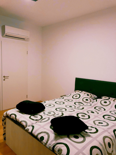 Bedroom 3, Luxury Sea View Apartment, Koper