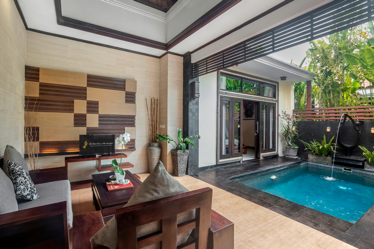 Swimming Pool 12