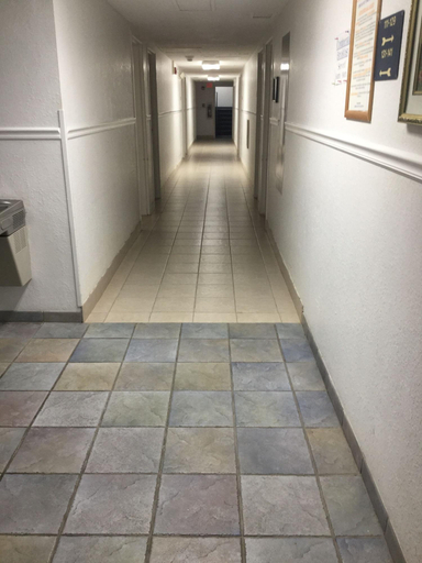 Public Area, Americas Best Value Inn Jefferson City, Cole
