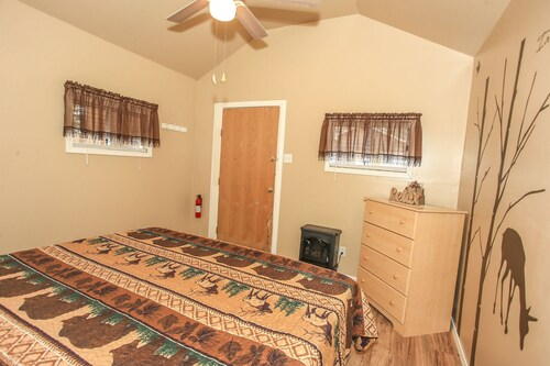 The Comfy Cabin, San Bernardino