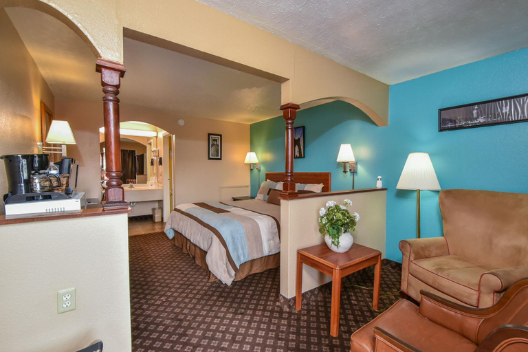 Bedroom 3, Americas Best Value Inn and Suites Williamstown, Grant