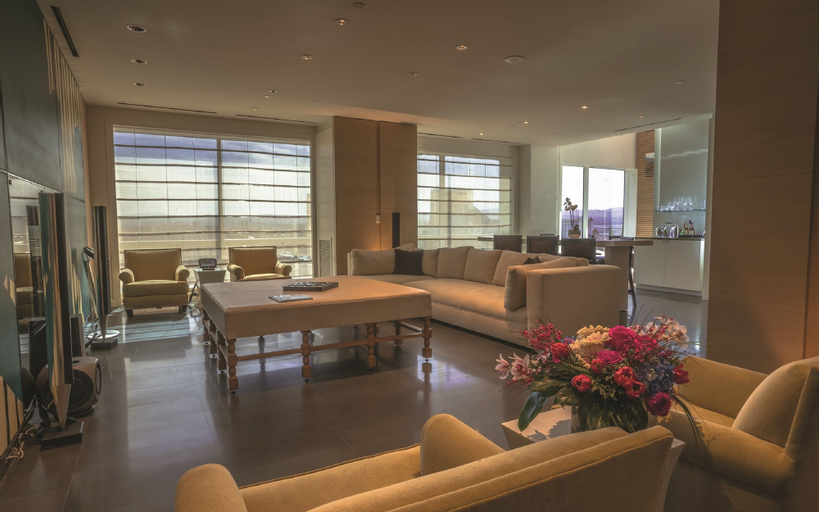 The SKYLOFTS at MGM Grand, Clark
