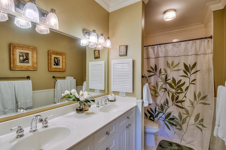 Bathroom 4, Mood Music by Exclusive 30A, Walton