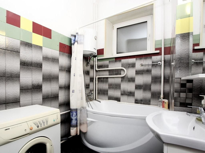 Bathroom 2, ApartLux Prechistenka, Central