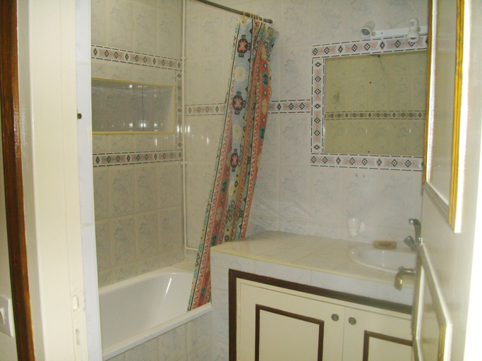 Bathroom 5, Stylish 4 Bedrooms Villa Ref 1081, Agadir-Ida ou Tanane