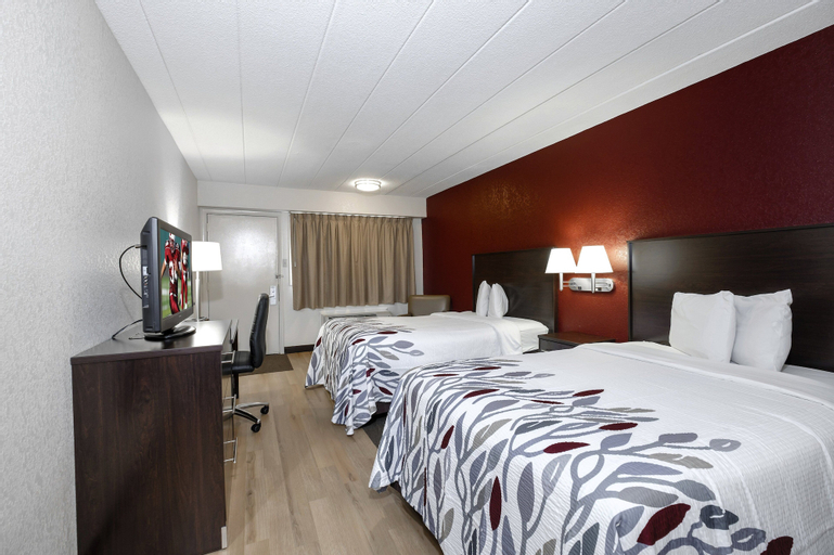 Bedroom 30
