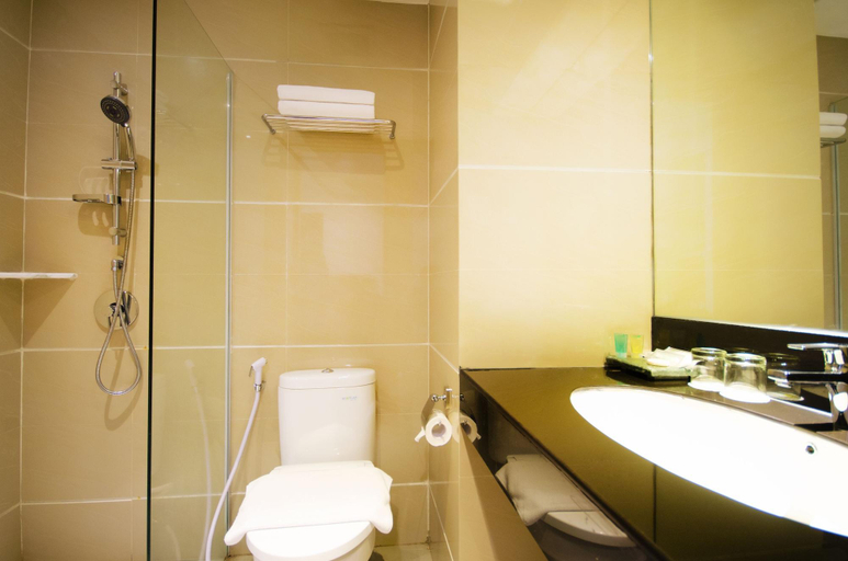 Bathroom, Aziza Pekanbaru, Pekanbaru
