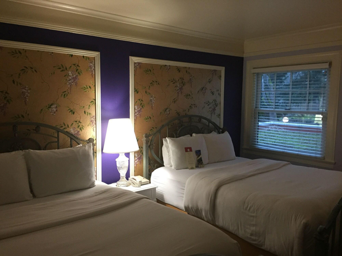 Bedroom 3, Columbia Gorge Hotel And Spa, Hood River