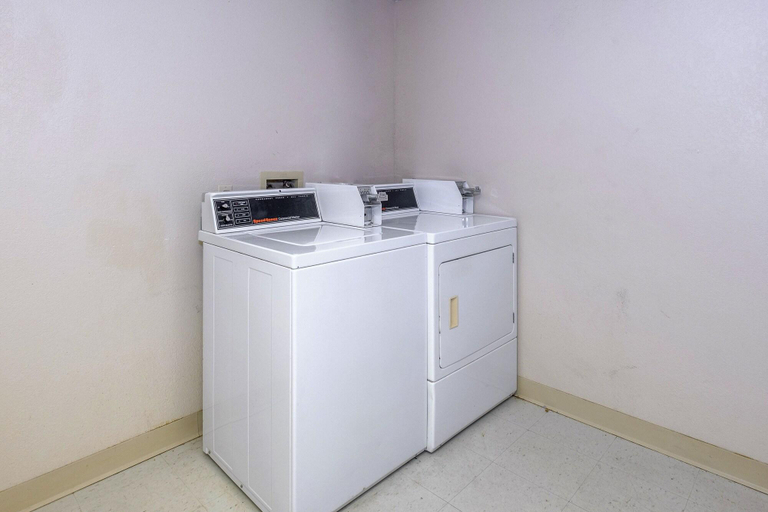 Others 4, Holton Inn & Suites, Jackson