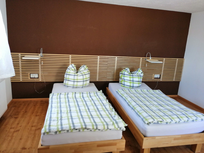 Bedroom 3, Haag Zimmervermietung, Ostalbkreis