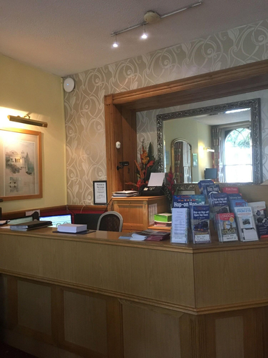 Public Area 3, George Hotel, London