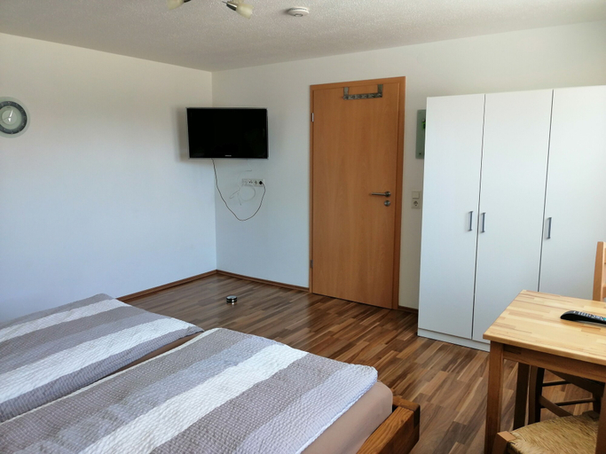 Bedroom 2, Haag Zimmervermietung, Ostalbkreis