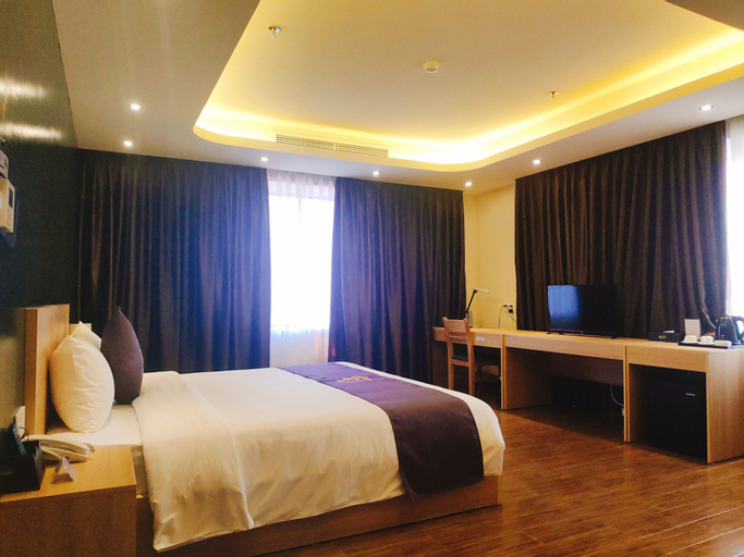 Azumaya Hotel Hai Phong, Ngô Quyền