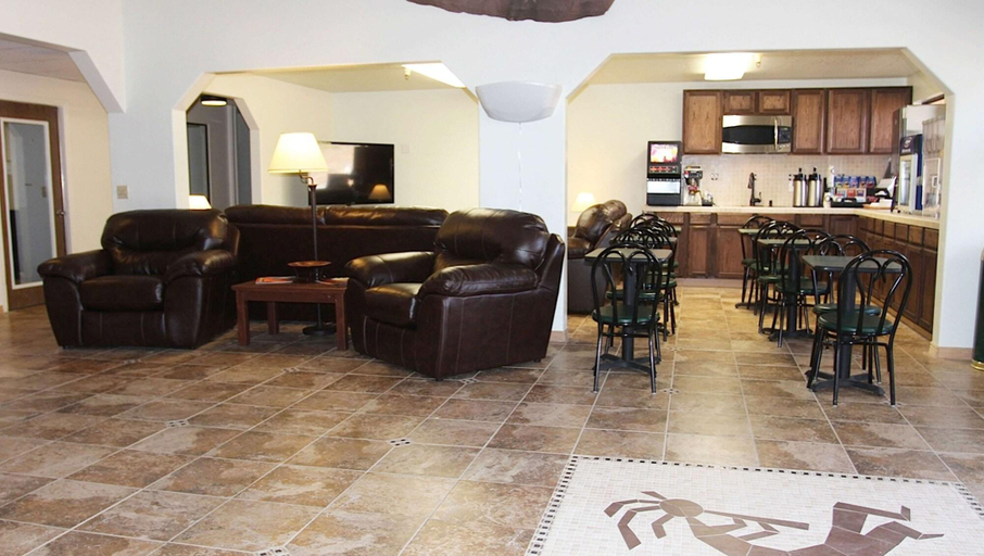 Public Area 2, Ticaboo Lodge, Garfield