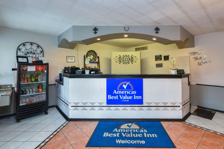 Public Area 2, Americas Best Value Inn and Suites Williamstown, Grant