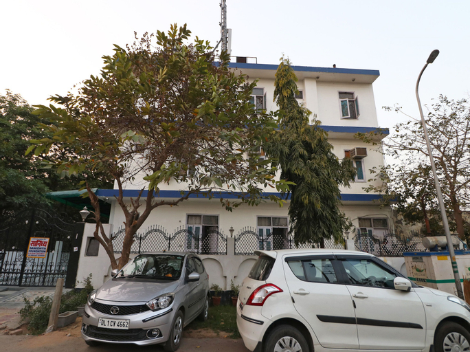 OYO 11926 OOAK Hotel, Gautam Buddha Nagar