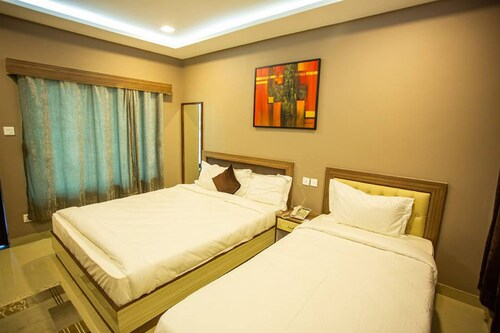 Riverside Green House Resort, Lumbini