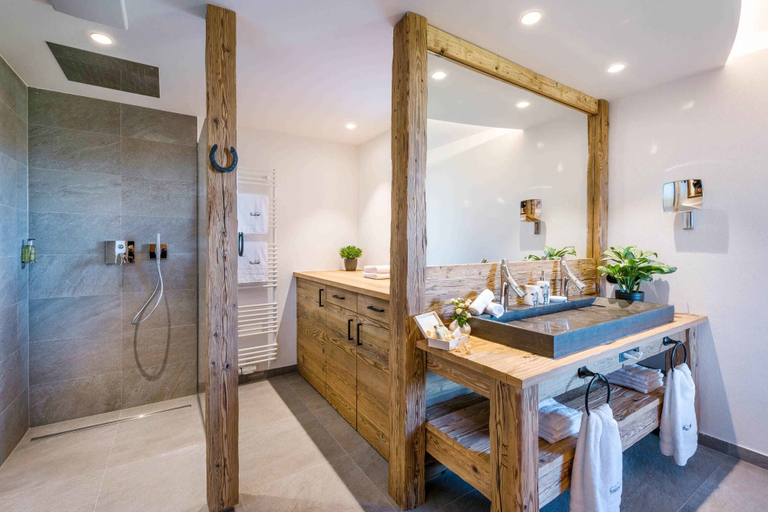 Bathroom 4, Hussnhof, Bad Tölz-Wolfratshausen